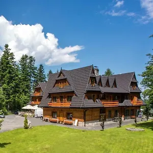 Dwór Karolówka Hotel